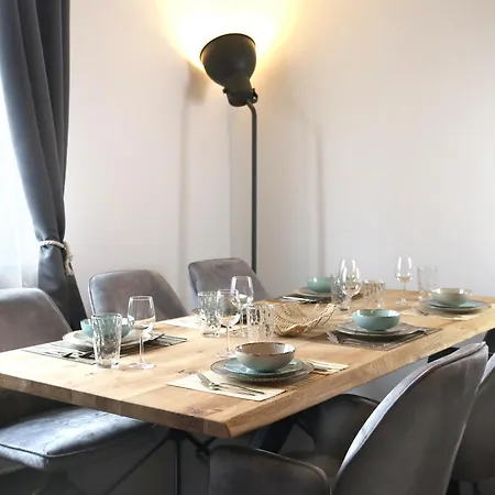 Apartment Sewo Fichte, Wohlfuehl-apartment Mit Balkon In Wiesbaden