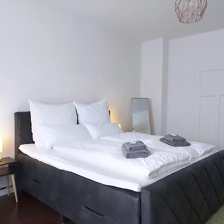 Sewo Fichte, Wohlfuehl-apartment Mit Balkon In Wiesbaden