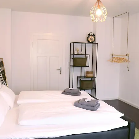 Sewo Fichte, Wohlfuehl-apartment Mit Balkon In Wiesbaden